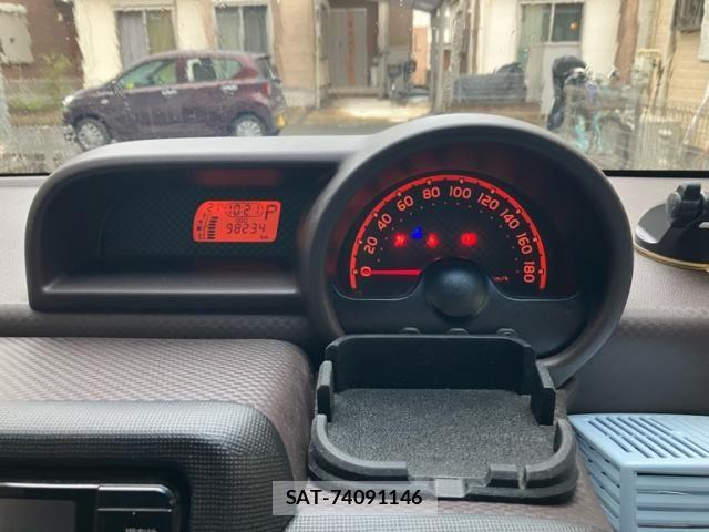 Toyota PORTE 2016-09 8745216-18