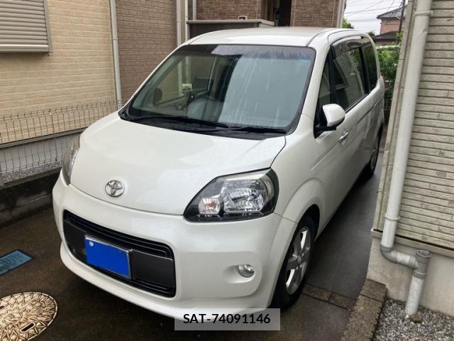 Toyota PORTE 2016-09 8745216-1