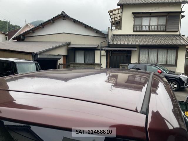 Toyota PORTE 2010-05 8745221-9