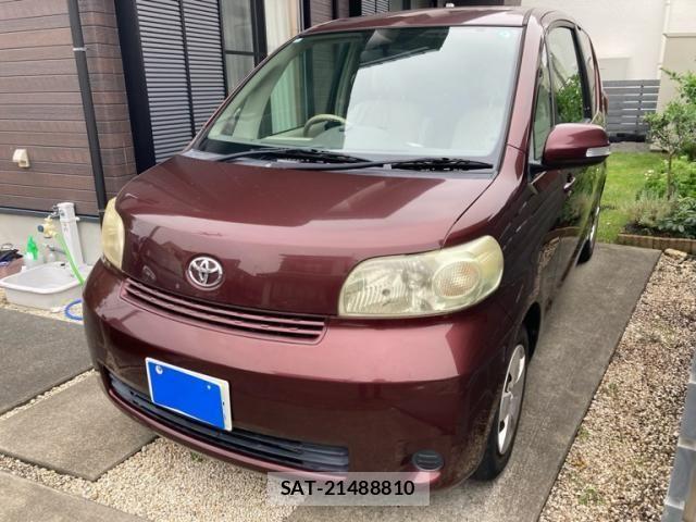 Toyota PORTE 2010-05 8745221-1