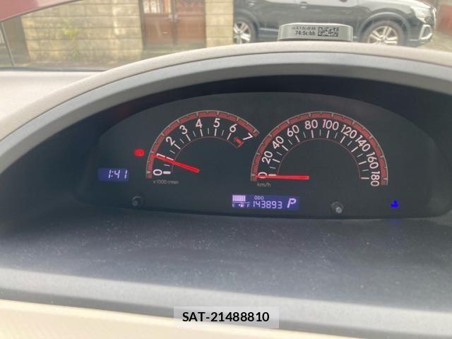Toyota PORTE 2010-05 8745221-19