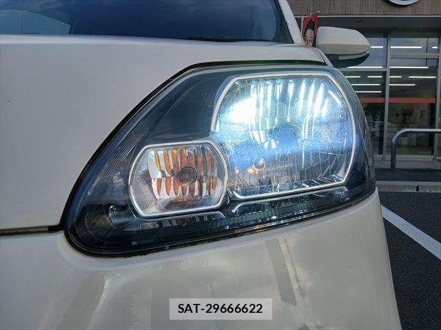 Toyota PORTE 2016-08 8745218-15