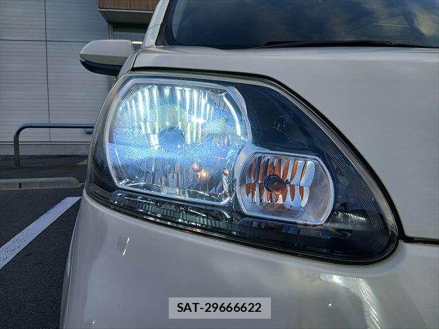 Toyota PORTE 2016-08 8745218-16
