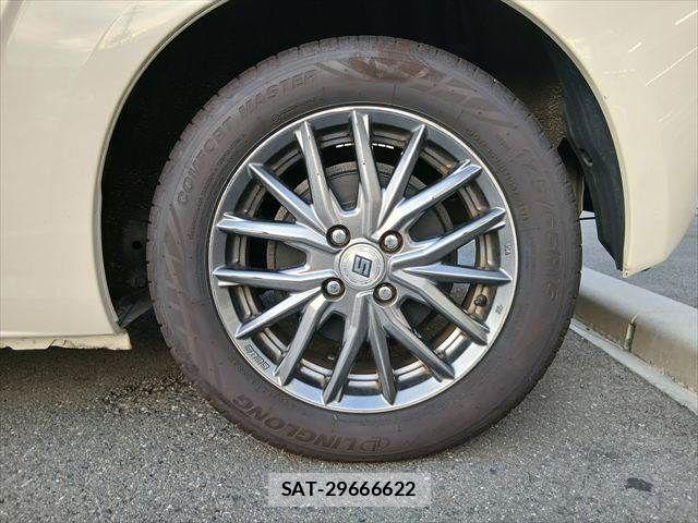 Toyota PORTE 2016-08 8745218-28