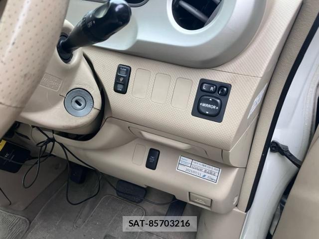 Toyota PORTE 2007-02 8781623-10