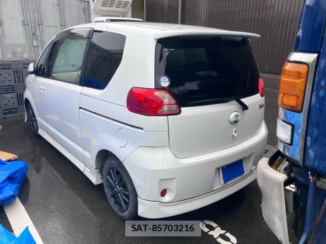 Toyota PORTE 2007-02 8781623-1