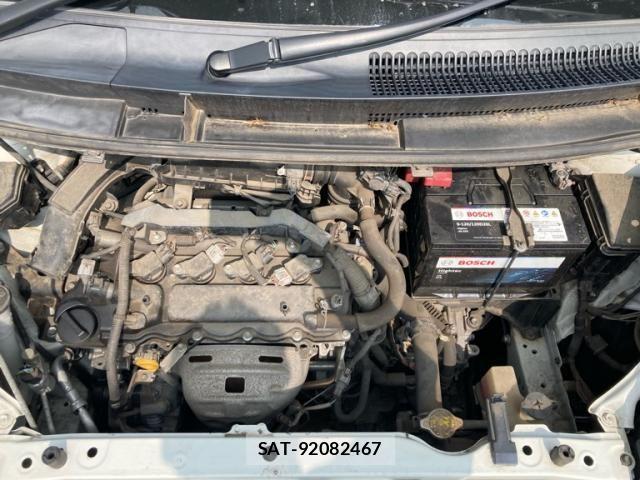 Toyota PORTE 2013-11 8781622-16