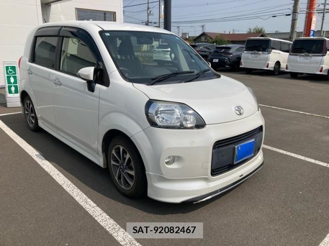 Toyota PORTE 2013-11 8781622-2