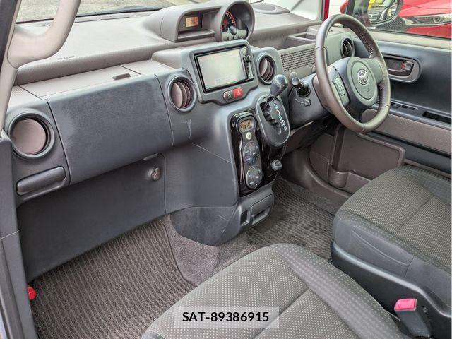 Toyota PORTE 2015-10 8797129-2