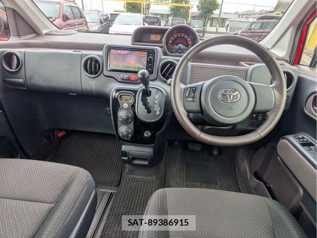 Toyota PORTE 2015-10 8797129-7