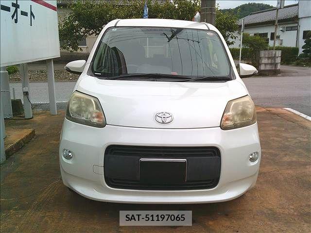 Toyota PORTE 2012-08 8797127-2