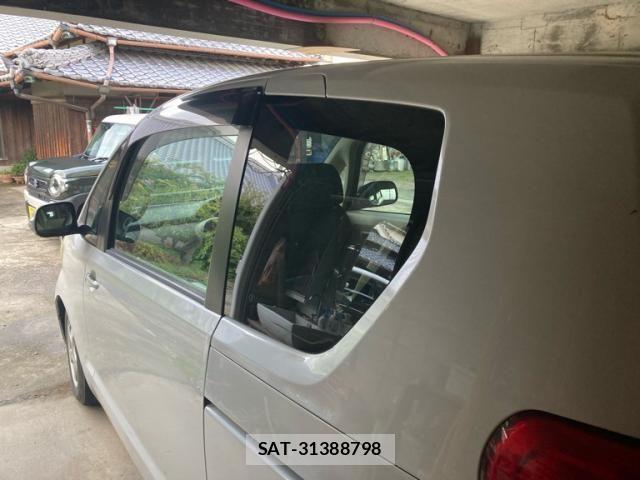 Toyota PORTE 2007-07 8850364-7