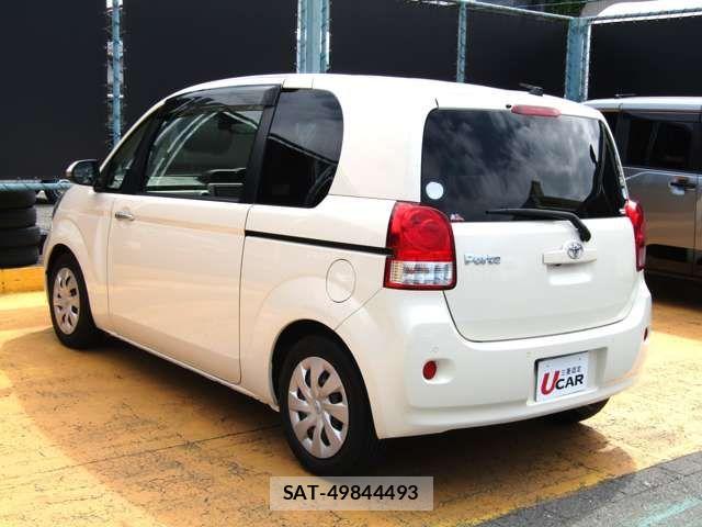 Toyota PORTE 2020-04 8850360-7