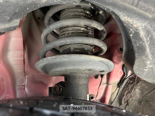 Toyota PORTE 2018-07 8871826-19