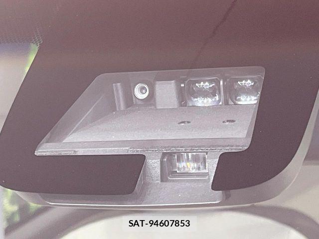 Toyota PORTE 2018-07 8871826-5