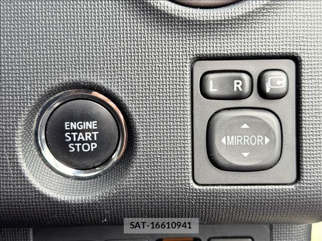 Toyota PORTE 2014-10 8881566-13