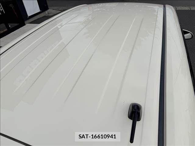 Toyota PORTE 2014-10 8881566-18