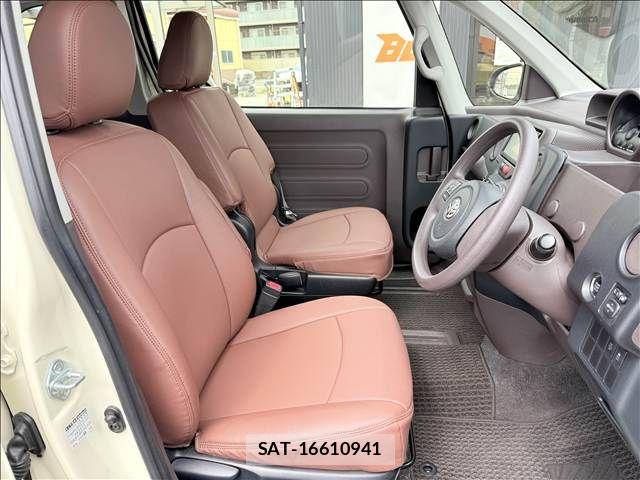 Toyota PORTE 2014-10 8881566-8