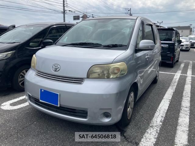 Toyota PORTE 2007-11 8881568-1