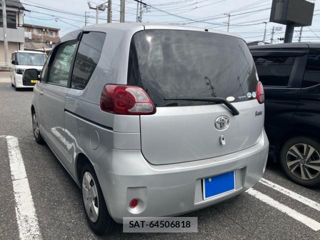 Toyota PORTE 2007-11 8881568-2