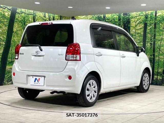 Toyota PORTE 2012-09 8881567-16