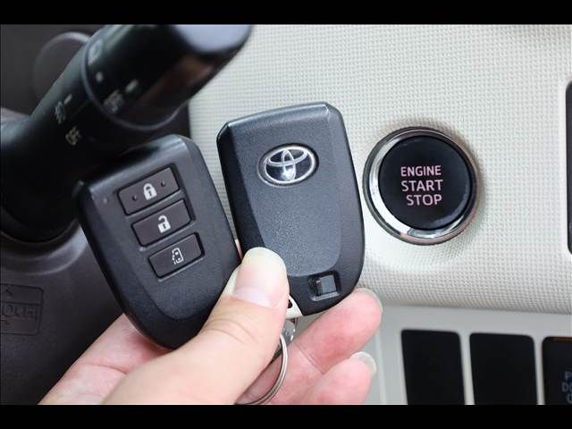Toyota PORTE 2014-07 1258731-3