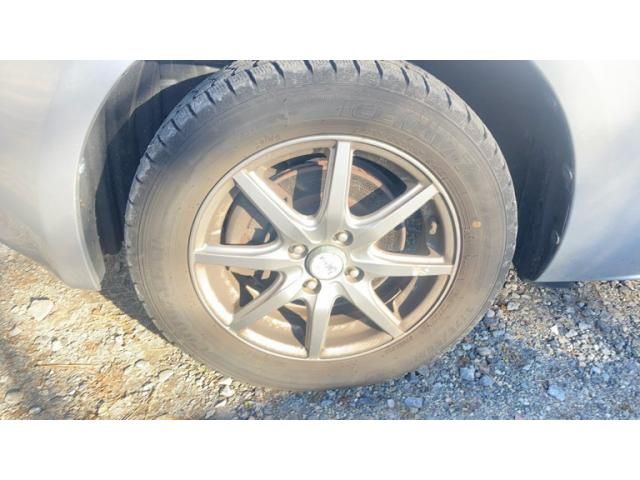 Toyota PORTE 2013-01 1548470-10