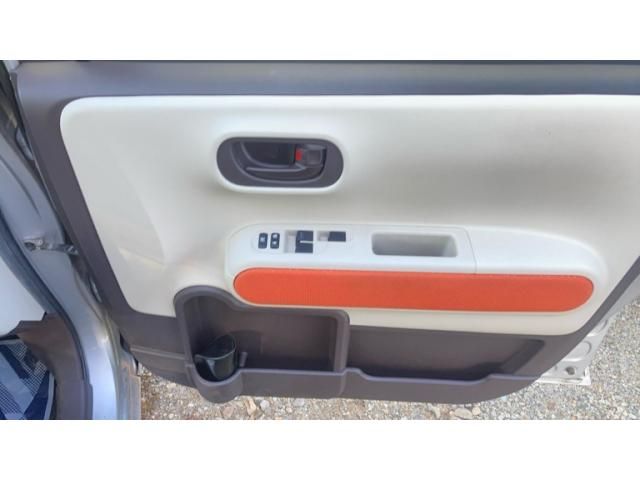 Toyota PORTE 2013-01 1548470-16