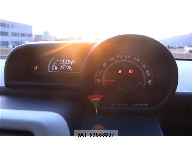 Toyota PORTE 2015-09 4977054-20