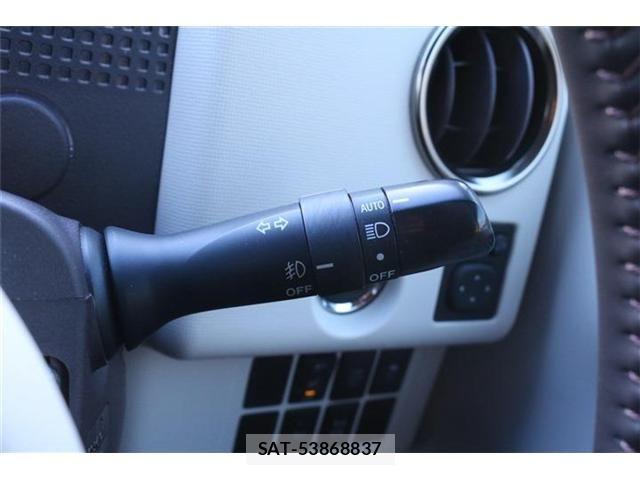 Toyota PORTE 2015-09 4977054-24