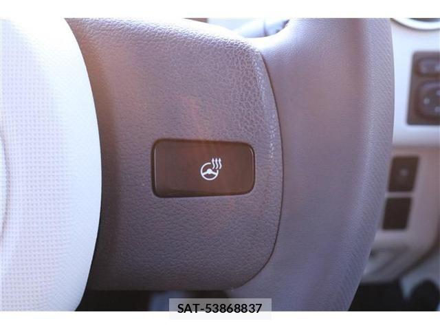 Toyota PORTE 2015-09 4977054-8