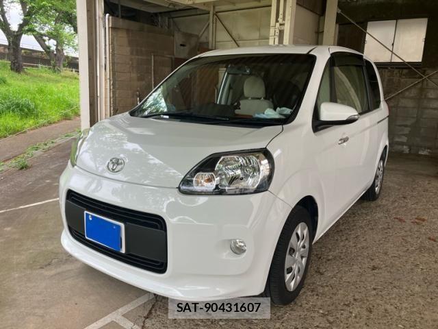 Toyota PORTE 2013-10 6911181-2