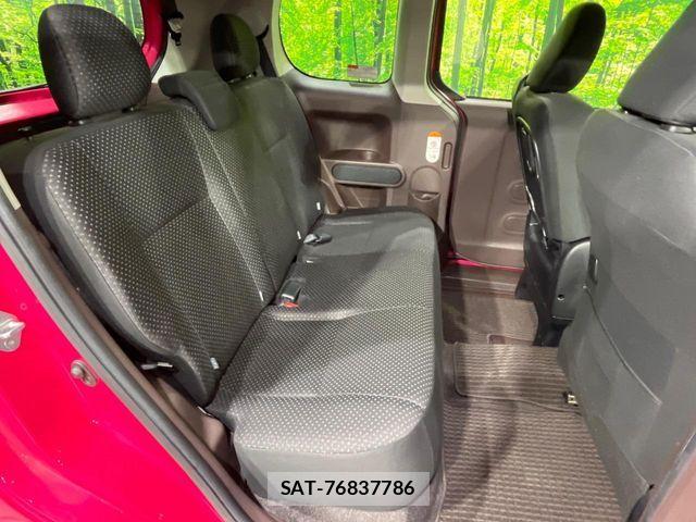 Toyota PORTE 2016-03 7251917-8