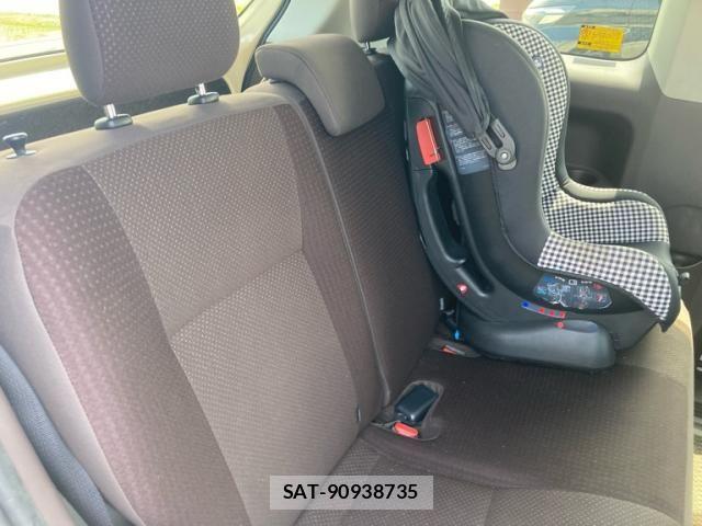 Toyota PORTE 2013-07 7329378-14