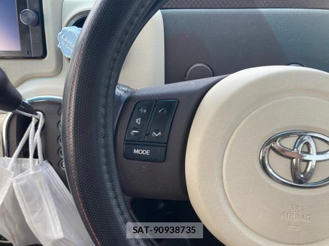 Toyota PORTE 2013-07 7329378-17