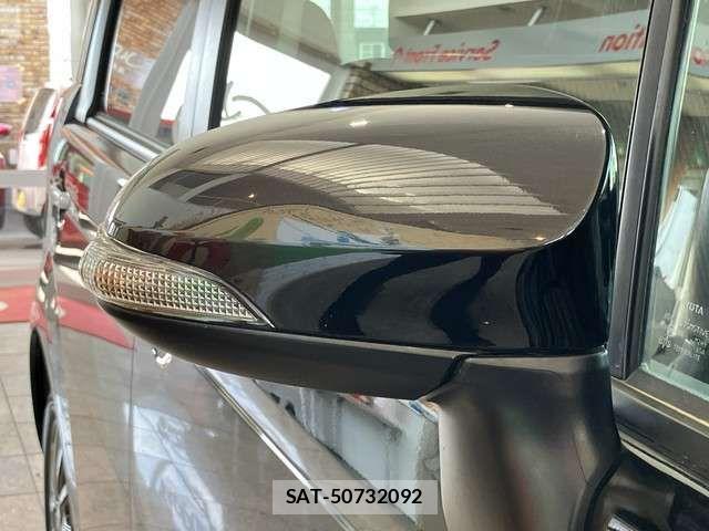 Toyota PORTE 2015-02 7329376-17