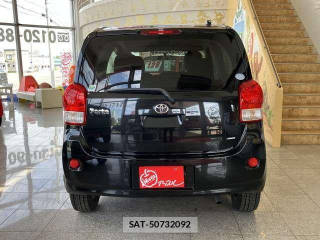 Toyota PORTE 2015-02 7329376-2