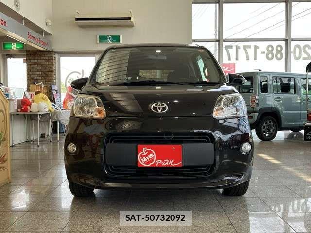 Toyota PORTE 2015-02 7329376-4