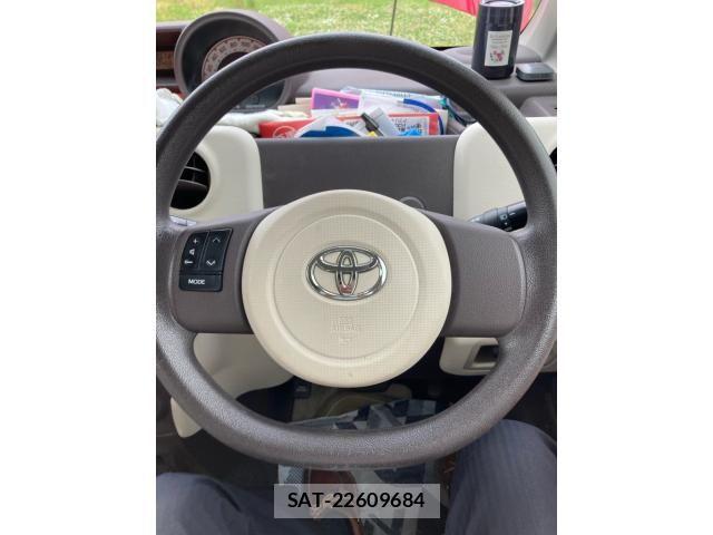 Toyota PORTE 2013-12 7619193-18