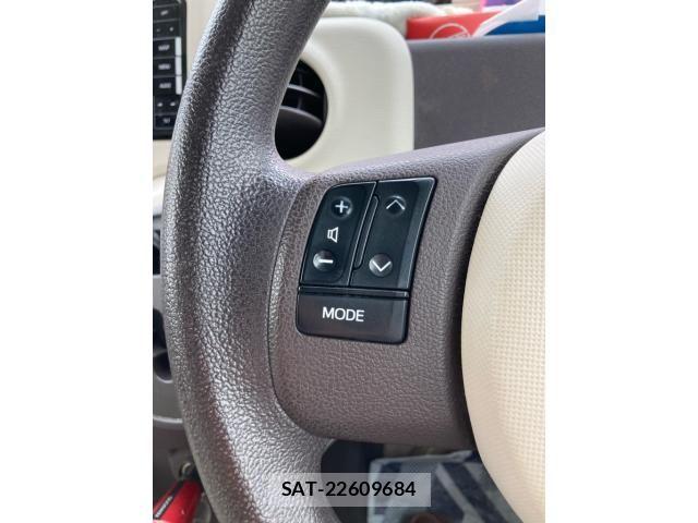 Toyota PORTE 2013-12 7619193-19