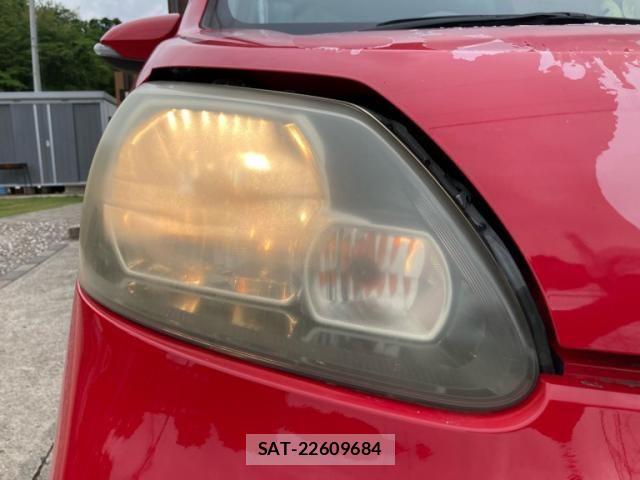 Toyota PORTE 2013-12 7619193-3