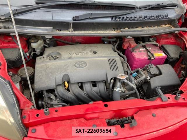 Toyota PORTE 2013-12 7619193-5