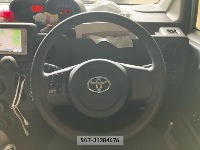 Toyota PORTE 2012-08 7727245-8
