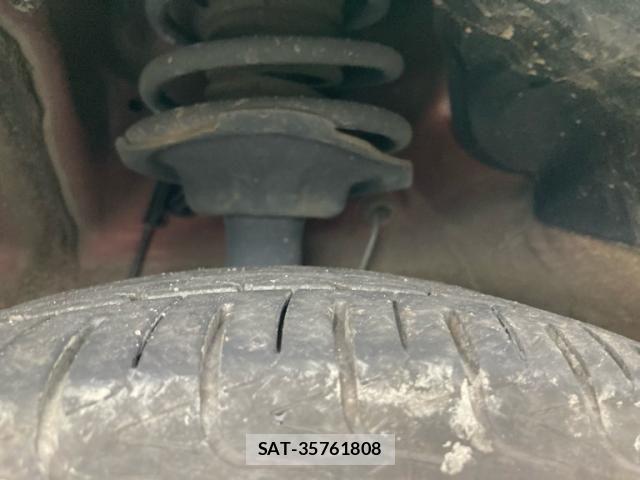 Toyota PORTE 2011-10 8037625-9