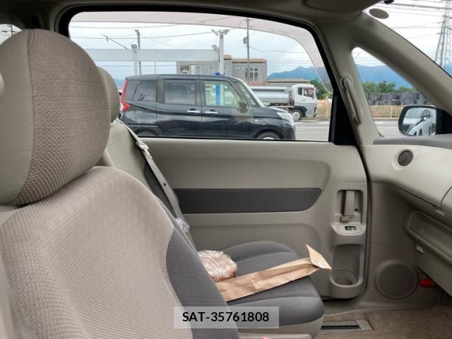 Toyota PORTE 2011-10 8037625-13