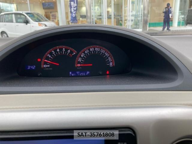 Toyota PORTE 2011-10 8037625-16