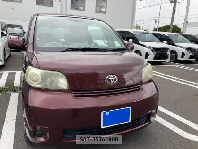 Toyota PORTE 2011-10 8037625-1