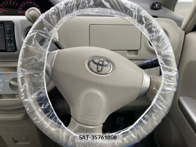 Toyota PORTE 2011-10 8037625-19
