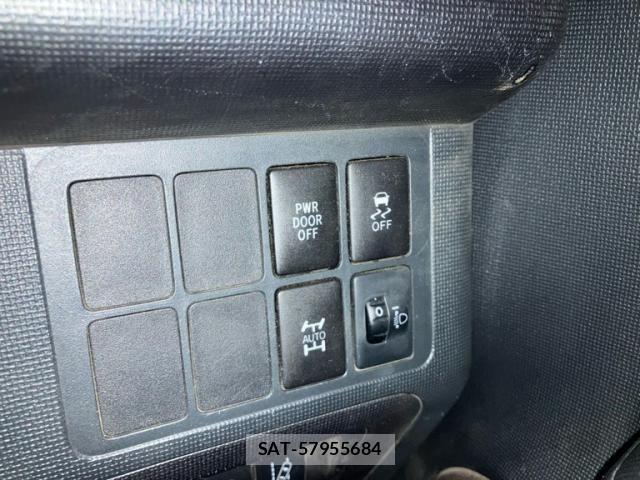 Toyota PORTE 2016-07 8101218-9