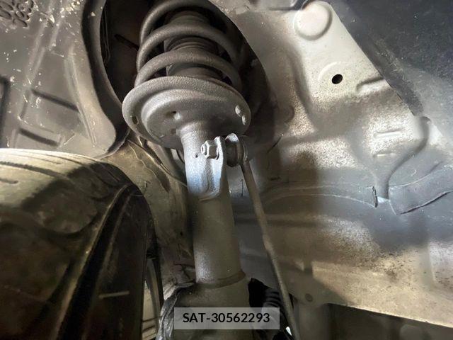 Toyota PORTE 2017-02 8209556-19